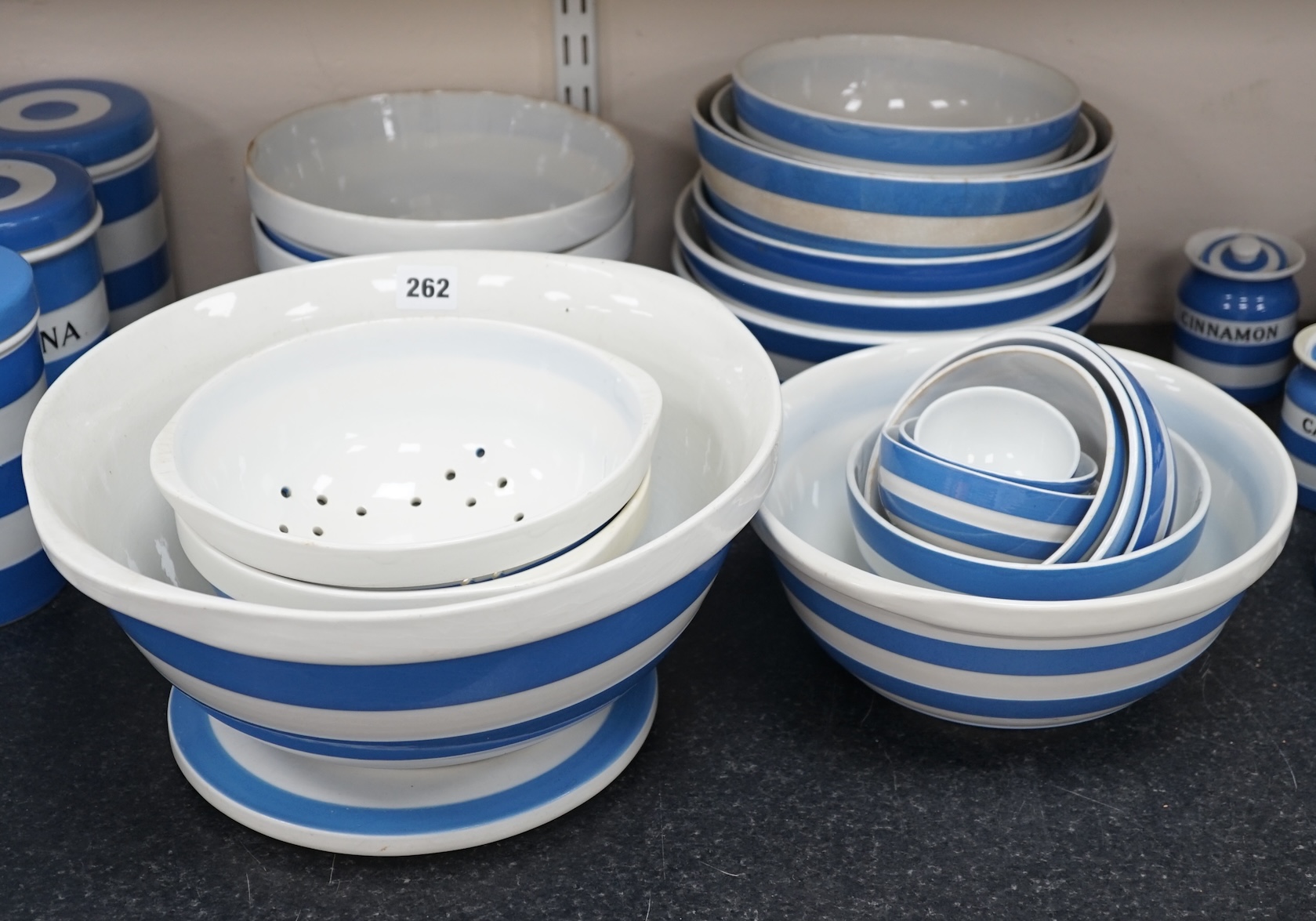 T.G.Green Cornish Kitchenware, a collection of assorted bowls, colanders and dishes, largest 35cm diameter, approximately twenty pieces, mainly Green Church marks. Condition - poor, fair and good